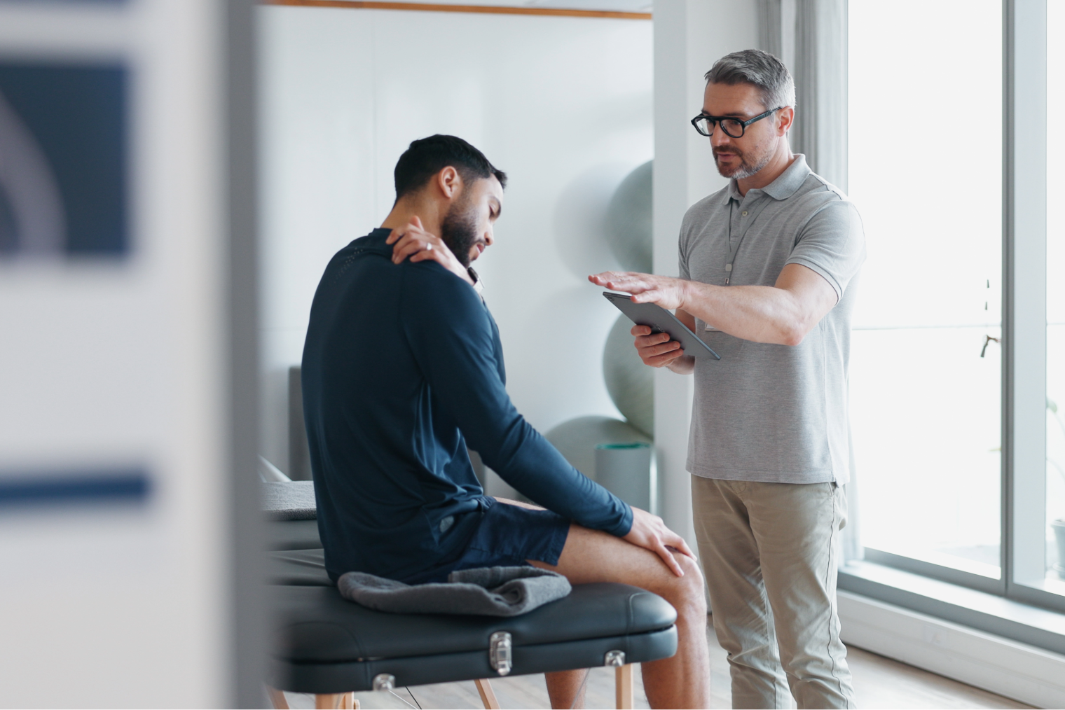 shoulder pain clinic oakville