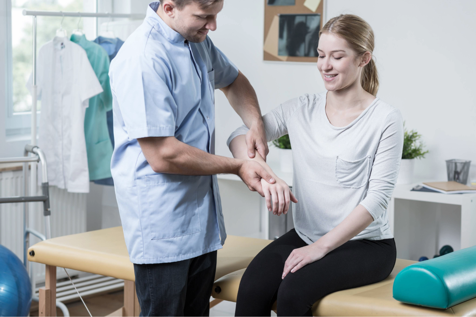 wrist and hand pain clinic oakville